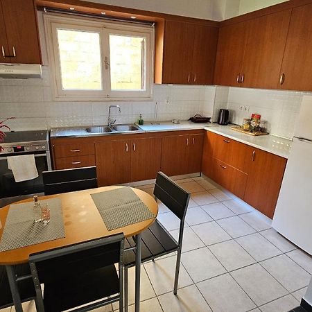 Nicki House Apartment Ioannina Bagian luar foto